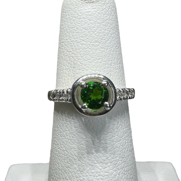 Silver and green satellite ring - Picture 1 of 11